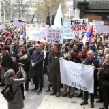 Da li će profesorima na fakultetima stići "krompir" umesto plate? 1