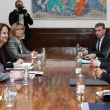 Vučić: Srbija ostaje na evropskom putu 3