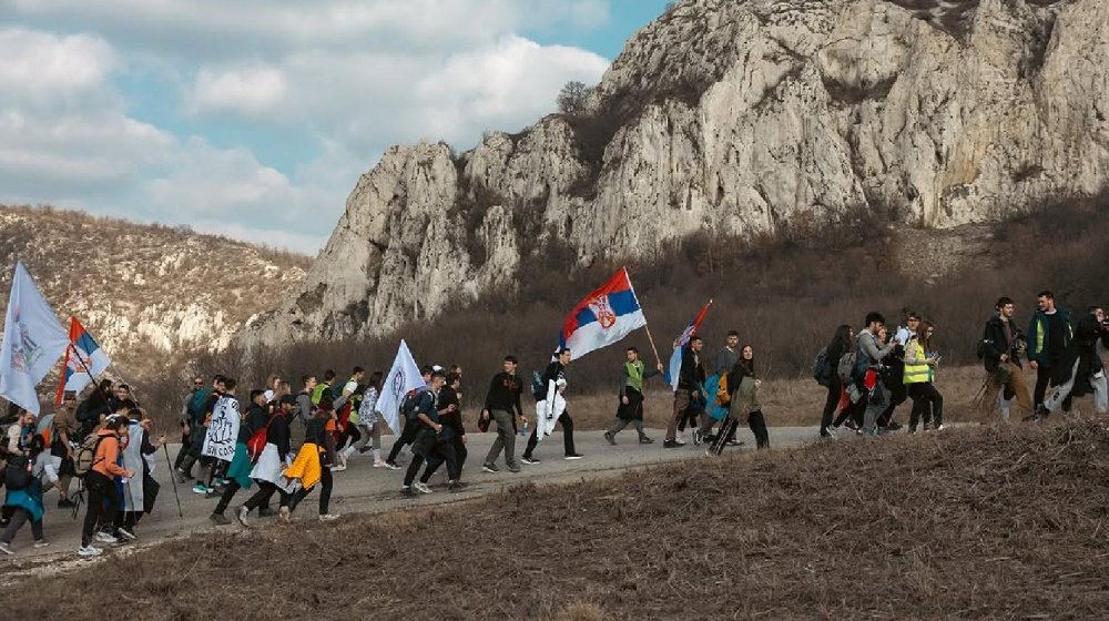 Studenti kreću peške za Beograd: Kolone kreću od Subotice i od Niša 1