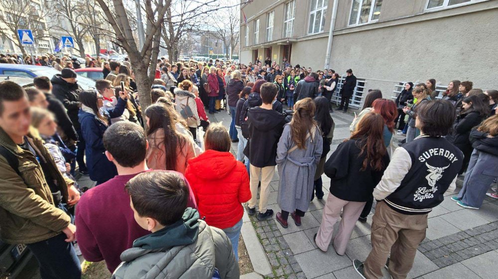 Puls beogradskih osnovnih škola: Peta gimnazija ne sme biti talac bahatih pojedinaca, niti mesto zastrašivanja učenika 1