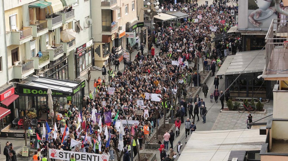„Novi Pazar je svet“: Završen višečasovni protest i blokada magistrale 1