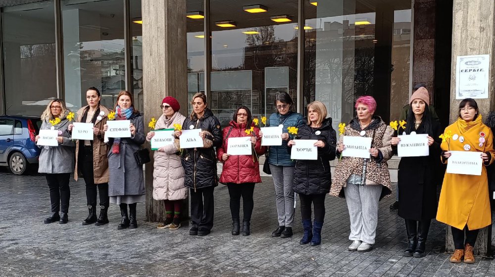 Zaposleni u Narodnoj biblioteci u akciji 15 minuta tišine, održali i plenum 1