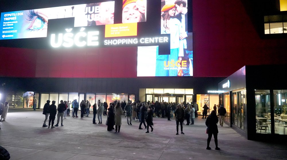 Jocić: Požar u TC "Ušće" možda bio podmetnut, vatru ugasile automatske mlaznice 1