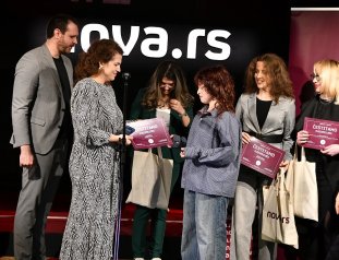 Otvorena izložba „Nova perspektiva hrabrosti“ povodom 5. rođendana portala Nova.rs, možete je pogledati u O3ONE galeriji na Dorćol Platz-u do 10. marta 1