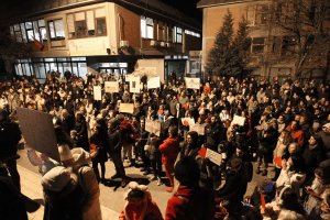 Dragana Dejanović Kovačević, direktorka beogradske OŠ “Ivo Andrić”, razrešena je sa te funkcije, saznaje Danas.