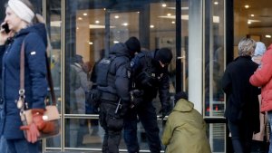 Uz velike mere obezbeđenja danas je počelo suđenje za prošlogodišnji napad na koncertnu dvoranu u Moskvi kada je poginulo 149 ljudi, a povređeno više od 600, u jednom od najsmrtonosnijih napada u glavnom gradu Rusije proteklih godina.