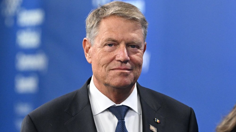 "Profesor fizike koji se više puta sastajao sa Vučićem": Ko je Klaus Johanis, predsednik Rumunije koji je podneo ostavku? 1