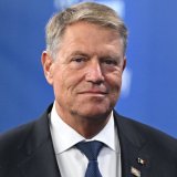 "Profesor fizike koji se više puta sastajao sa Vučićem": Ko je Klaus Johanis, predsednik Rumunije koji je podneo ostavku? 3