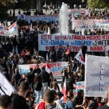 Generalni štrajk i demonstracije na godišnjicu železničke tragedije u Grčkoj: "Političari da odgovaraju za neuspehe" (VIDEO) 6