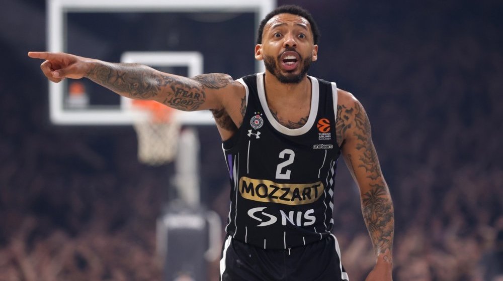 Karlik Džons, KK Partizan