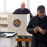 Za novu Vladu potrebni glasovi manjiskih zajednica, ali partije ne žele saradnju sa Srpskom listom, tvrdi kosovski novinar 3