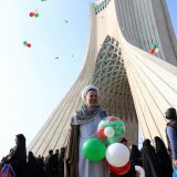 "Iranci uzvikuju antiameričke i antiizraelske slogane": Iran danas obeležava 46. godišnjicu Islamske revolucije 9