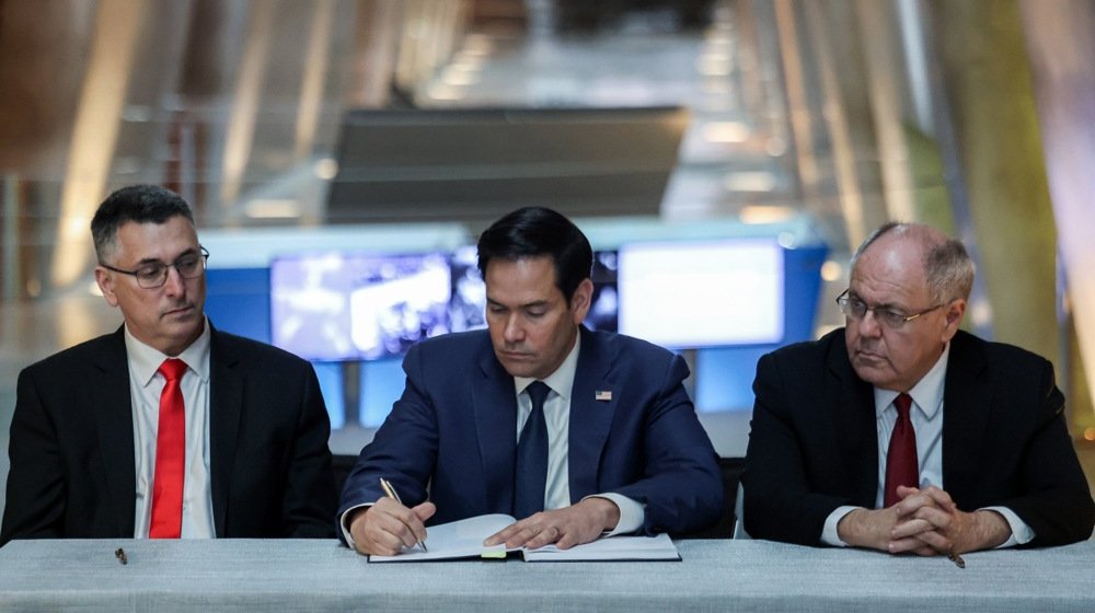 Sve o američko-ruskim pregovorima u Rijadu: Ukrajina "kriva" za rat, Tramp udovoljava svim zahtevima Putina? 1