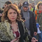 Dejan Vuk Stanković: NN lica koja su blokirala Petu gimnaziju napustila zgradu, Danka Nešović ušla u školu 2