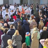 Tišina ispred Kliničkog centra: Medicinski i Stomatološki fakultet podržali zdravstvene radnike 2