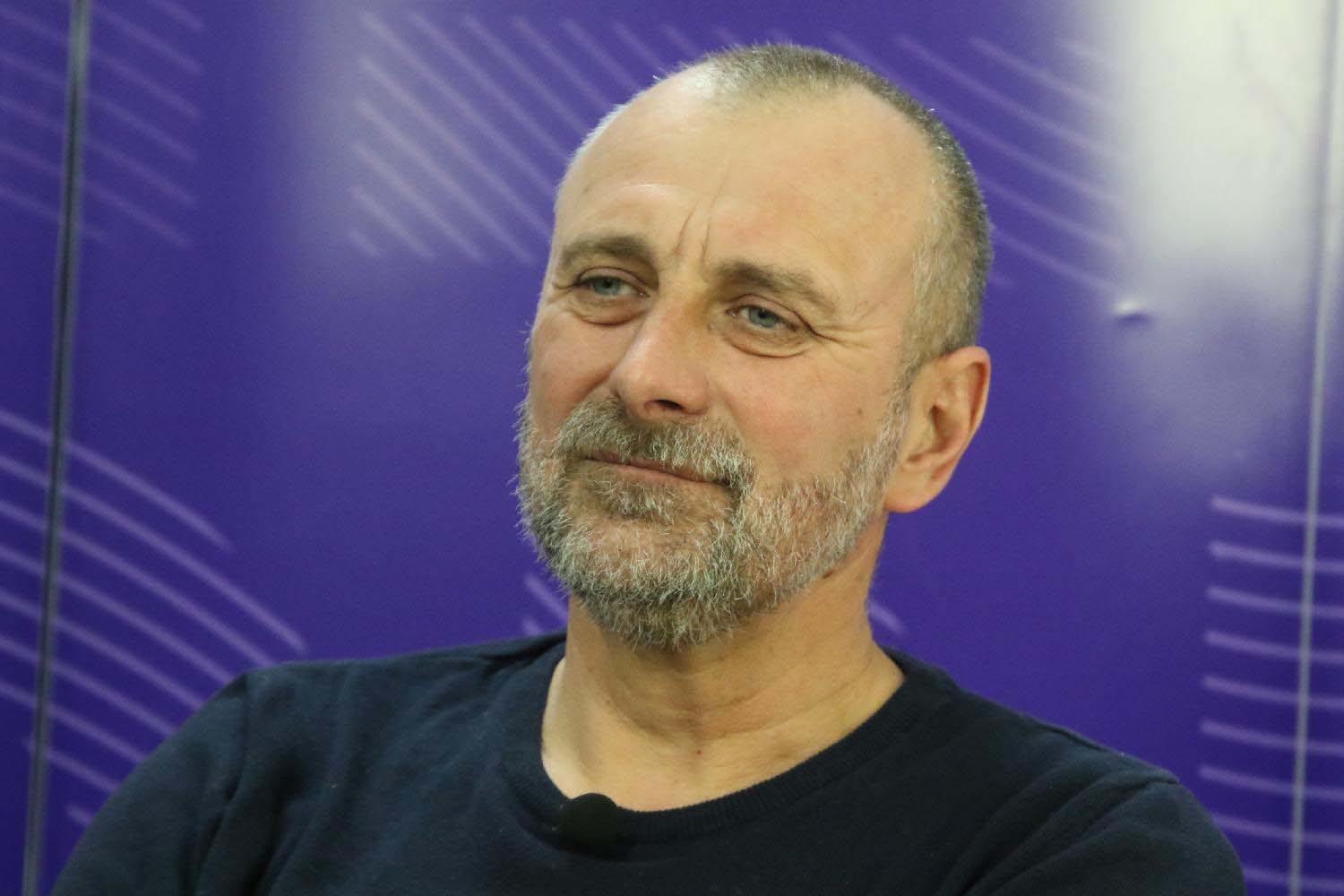 Agenti u kukuruzu, špijunski softver u paorskim telefonima: BIA dobija sve apsurdnije zadatke, meta su im poljoprivrednici 2 Agenti u kukuruzu, špijunski softver u paorskim telefonima: BIA dobija sve apsurdnije zadatke, meta su im poljoprivrednici 2