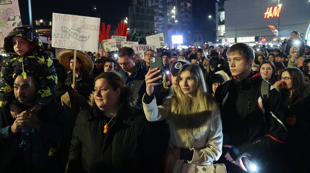 Kad vlast pokuša da pumpa, građani eksplodiraju 1