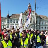 Politička pripadnost važnija od stvarnih zasluga: Izraz o nagradi dodeljenoj Brnabić i Gojković, a ne studentima 1