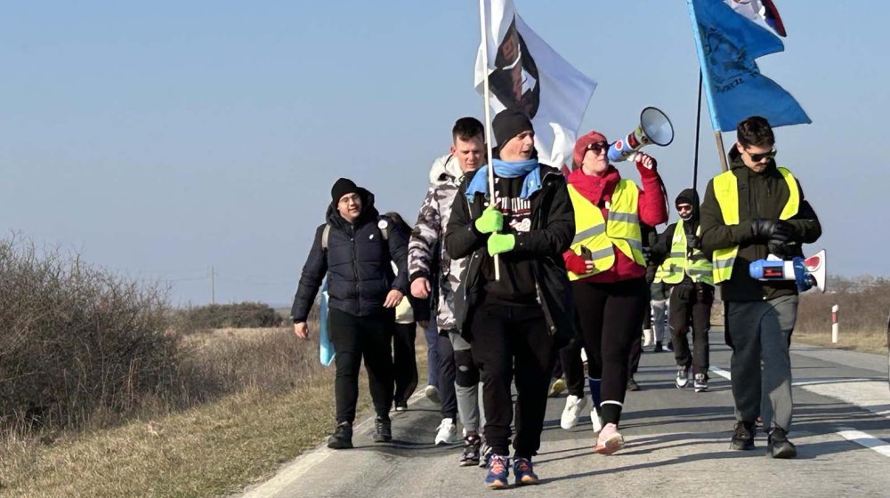 Zrenjaninski studenti zahvalni svima koji su ih podržali tokom marša - Iz Banata, iz inata 1