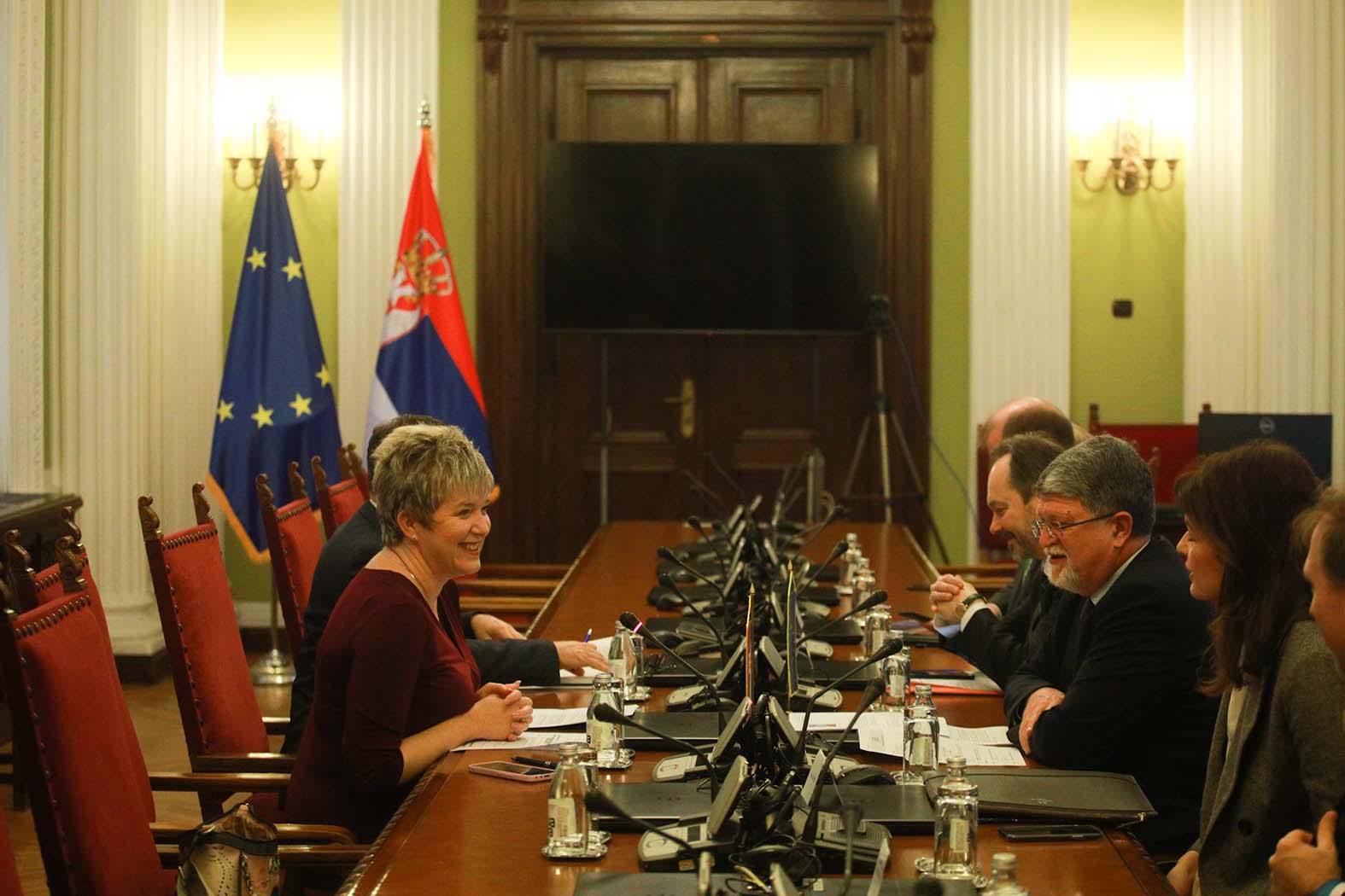 Brnabić sutra razgovara sa Piculom u Narodnoj skupštini 1