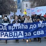 "Ni vaspitači više neće da ćute": Protestna šetnja u Novom Sadu podrška studentima 9