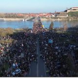 Studentska blokada mostova u Novom Sadu, hiljade ljudi ih podržava 14