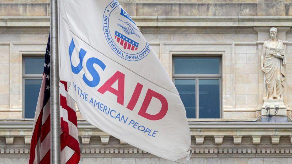 Mask preti da će zatvoriti USAID, američku Agenciju za međunarodni razvoj 1 Zastava USAID-a