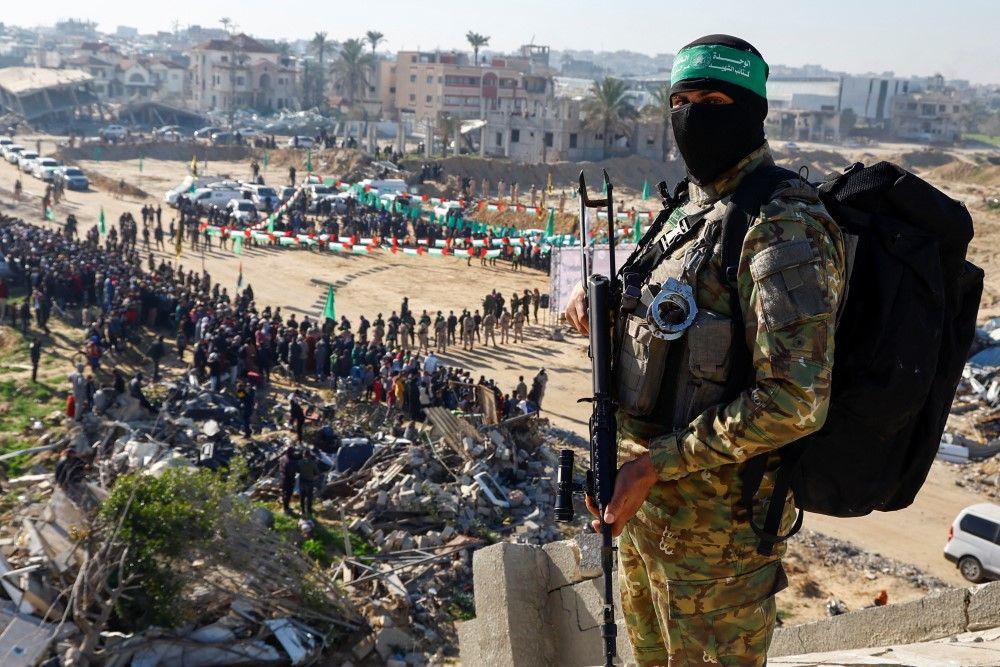 Hamas oslobodio još trojicu talaca, Izrael pustio 369 zatočenih Palestinaca 4 hamas, izrael, taoci