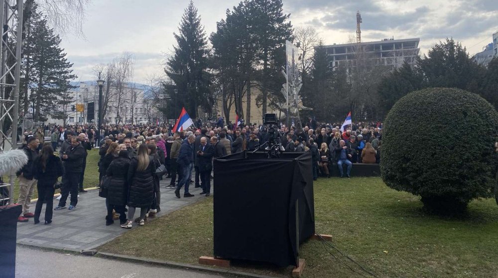 Miting podrške institucijama RS u Banjaluci: "Važno da budemo složni i jednaki" (FOTO, VIDEO) 1