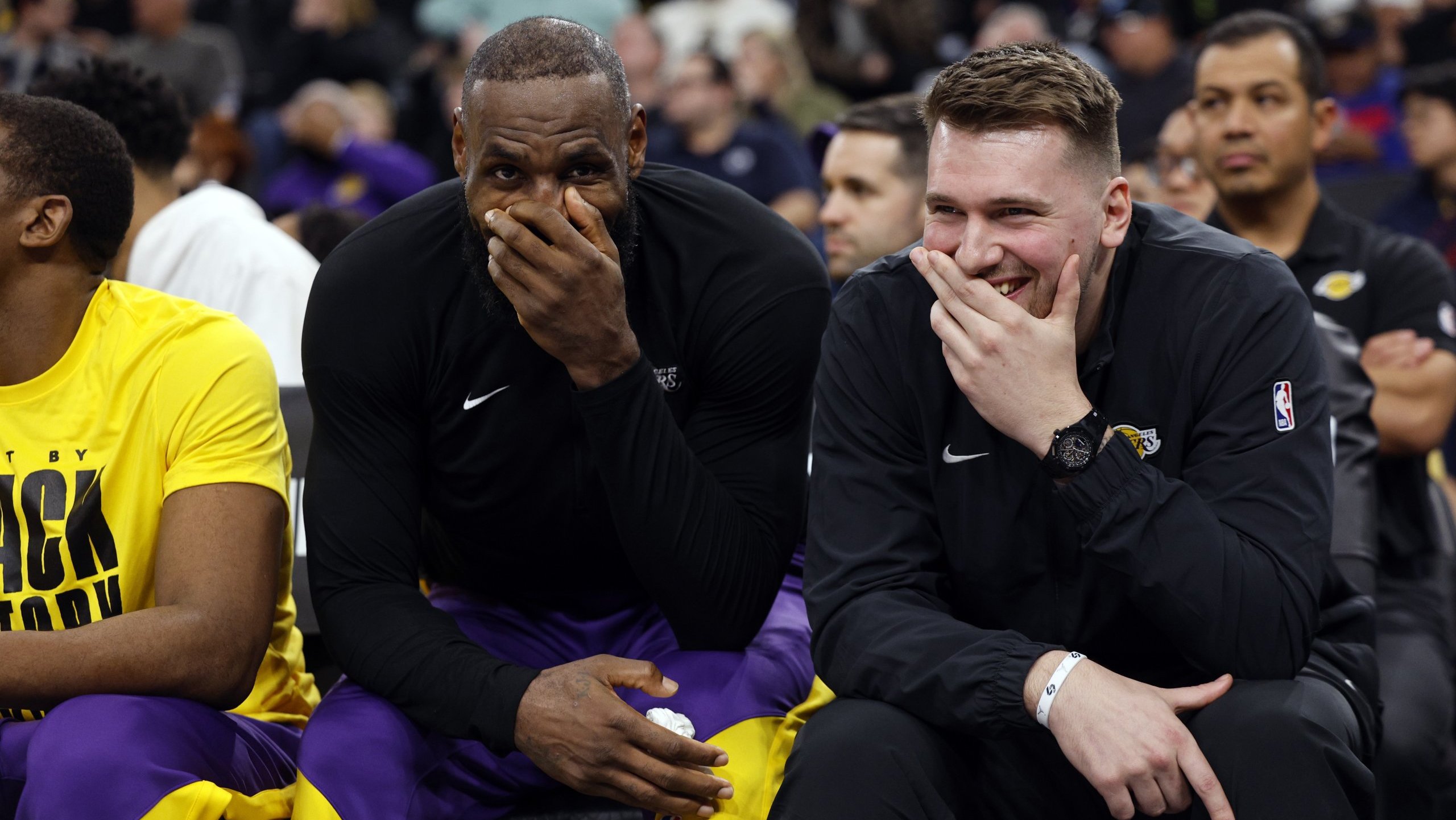 Lebron Džejms i Luka Dončić
