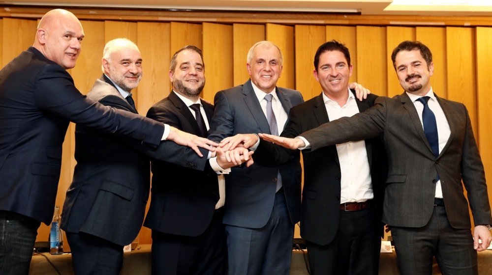 Neven Spahija, Pablo Laso, Goran Šašić, Željko Obradović, Ćavi Paskval i Ahnmet Čaki,