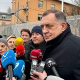 Milorad Dodik osuđen na godinu dana zatvora i šest godina zabrane obavljanja funkcije 7