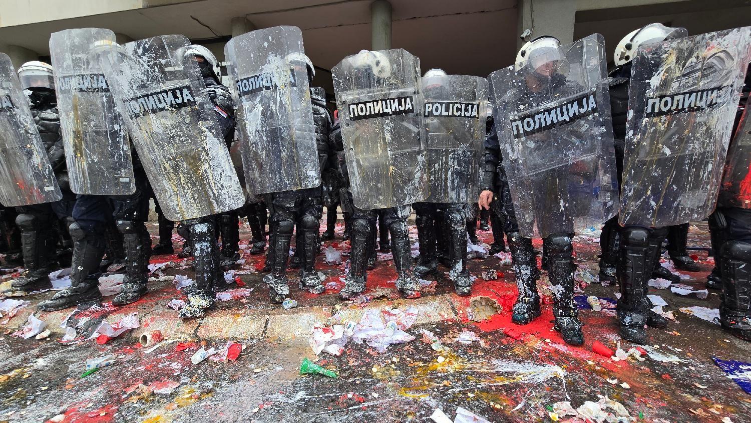 Novi Sad dobio gradonačelnika, privođenja posle incidenata ispred skupštine 9 incidenti u novom sadu