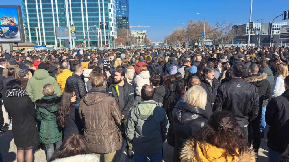 Zaposleni u Erport sitiju pružili podršku studentima (VIDEO) 1