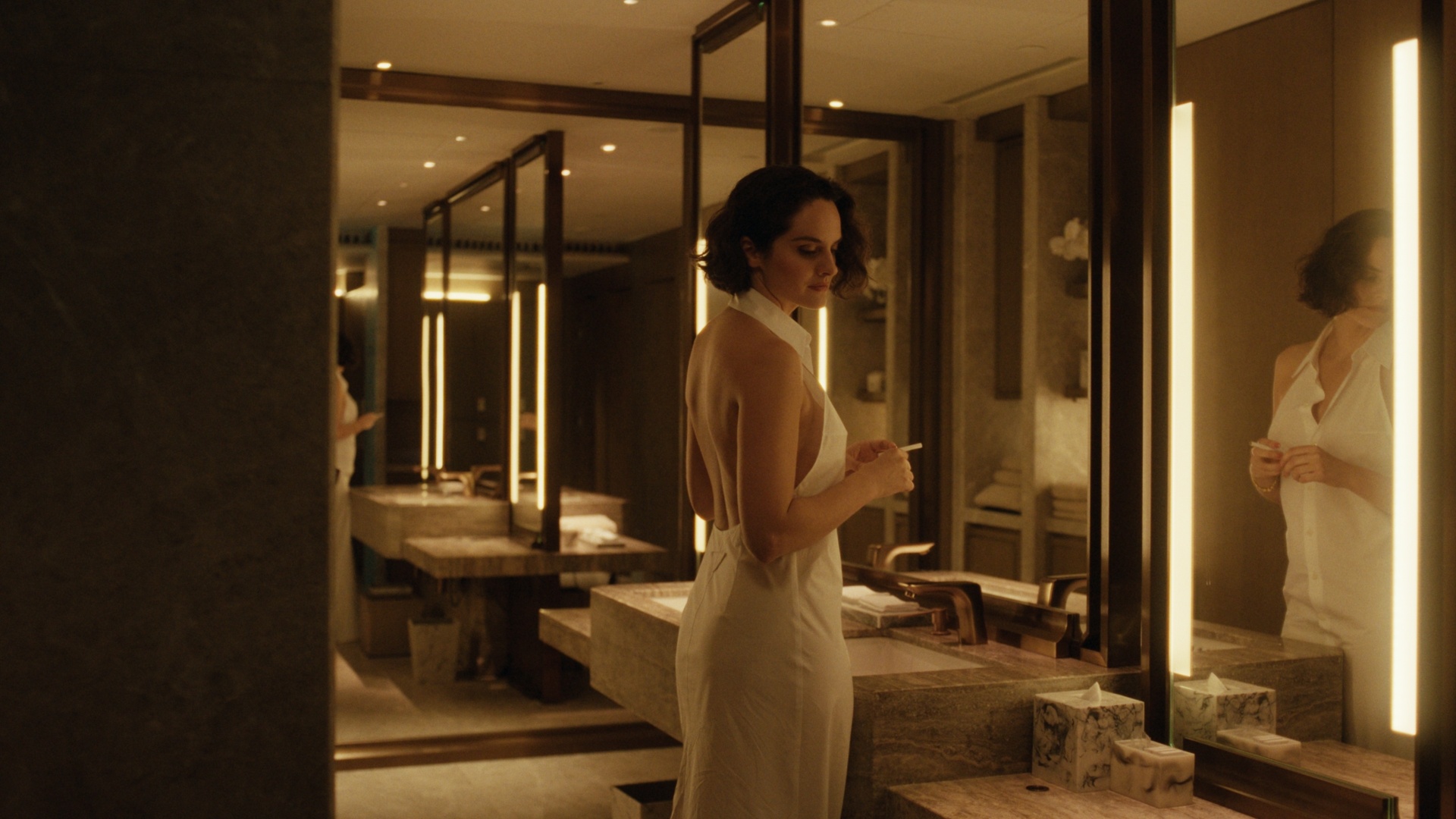 Žena kao seksualni pridev 2 Žena kao seksualni pridev 2