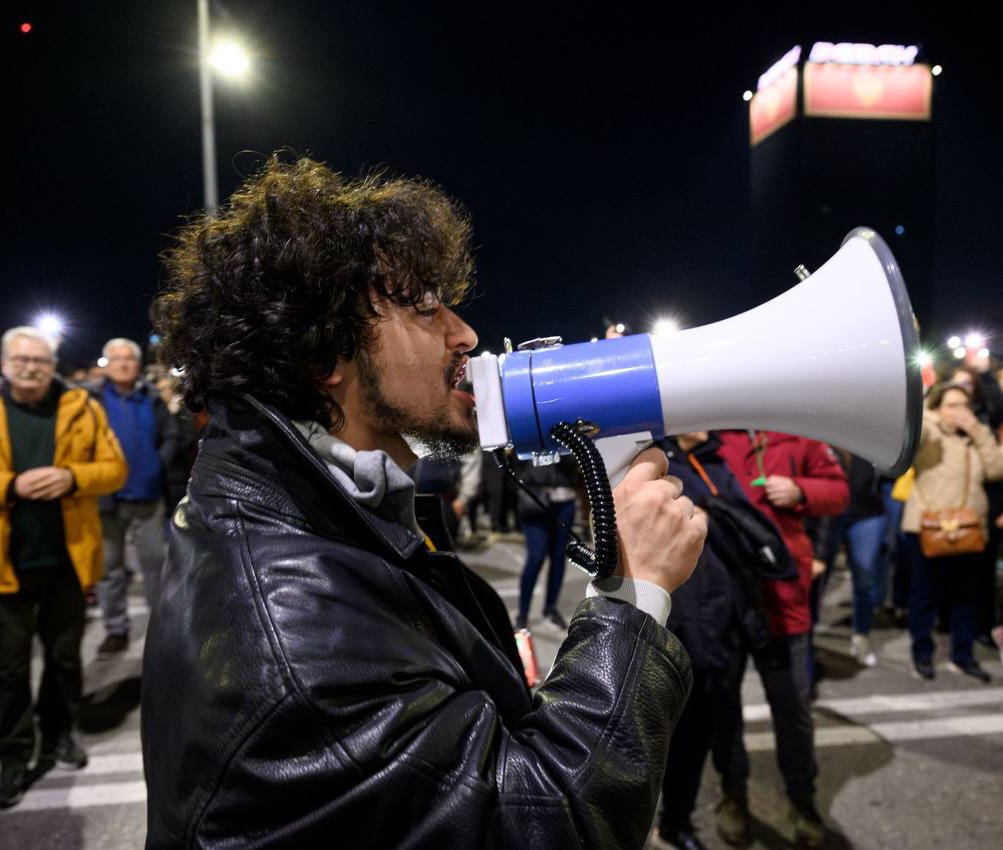 Iz organizacije "Kamo śutra" za Danas: Moguća radikalizacija protesta u Crnoj Gori, studenti u Srbiji čine velike i važne stvari 2 Iz organizacije "Kamo śutra" za Danas: Moguća radikalizacija protesta u Crnoj Gori, studenti u Srbiji čine velike i važne stvari 2