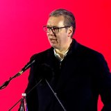Vučić komentarisao spaljivanje lutke sa njegovim likom na karnevalu kod Splita 1