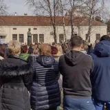 Zaposleni u Kliničkom centru Kragujevac i danas odaju poštu nastradalima u Novom Sadu 3