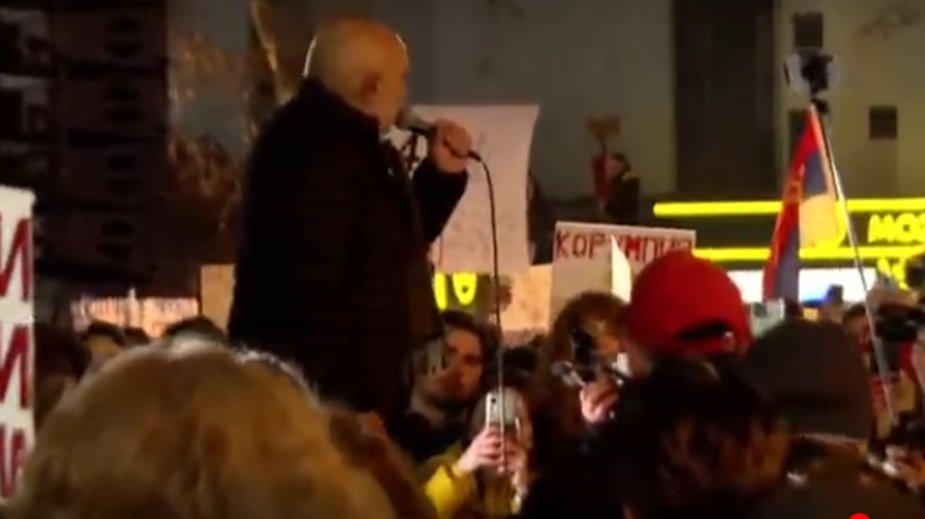 Glumac Radoslav Milenković se obratio studentima: Nagovestili ste proleće, a u proleće vraćaju se rode 1