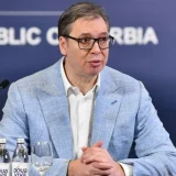 Tanji se "carevo novo odelo", pokazuje pravu prirodu, vređa i ponižava: Sagovornici Danasa o svađanju Vučića sa penzionerom iz Varvarina 6