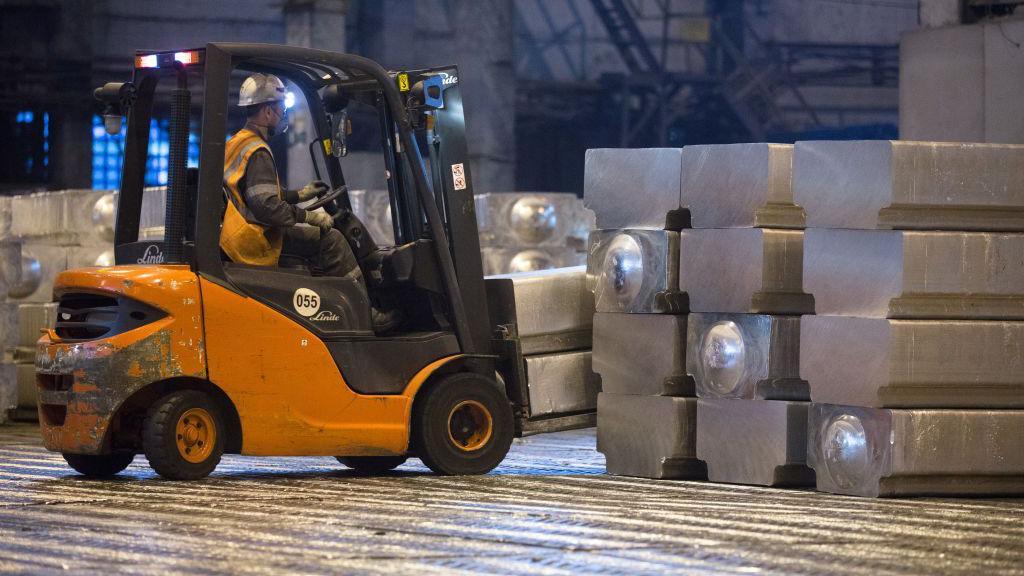 Putin nudi Americi ruske i ukrajinske retke minerale 2 Deo Putinovog predloga Americi je proizvodnja i dopremanje ruskog aluminijuma