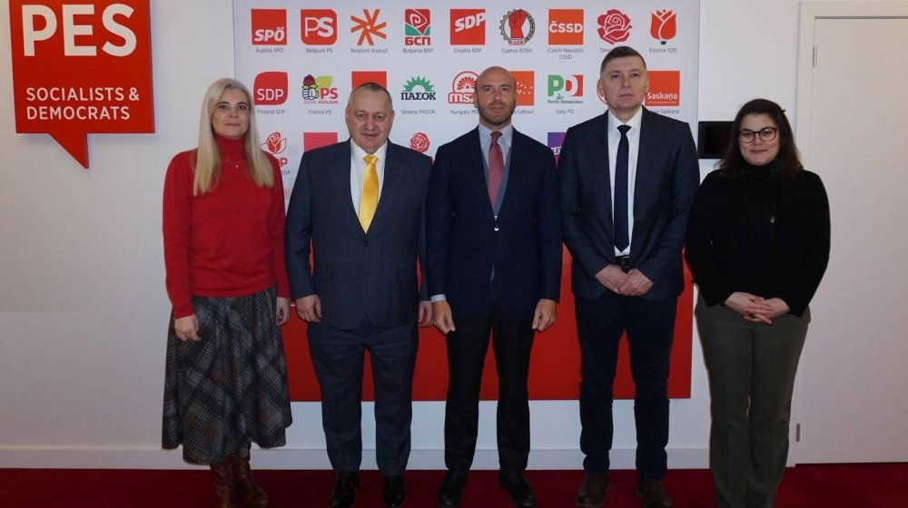 DS: Borba za pravdu i različitost 1