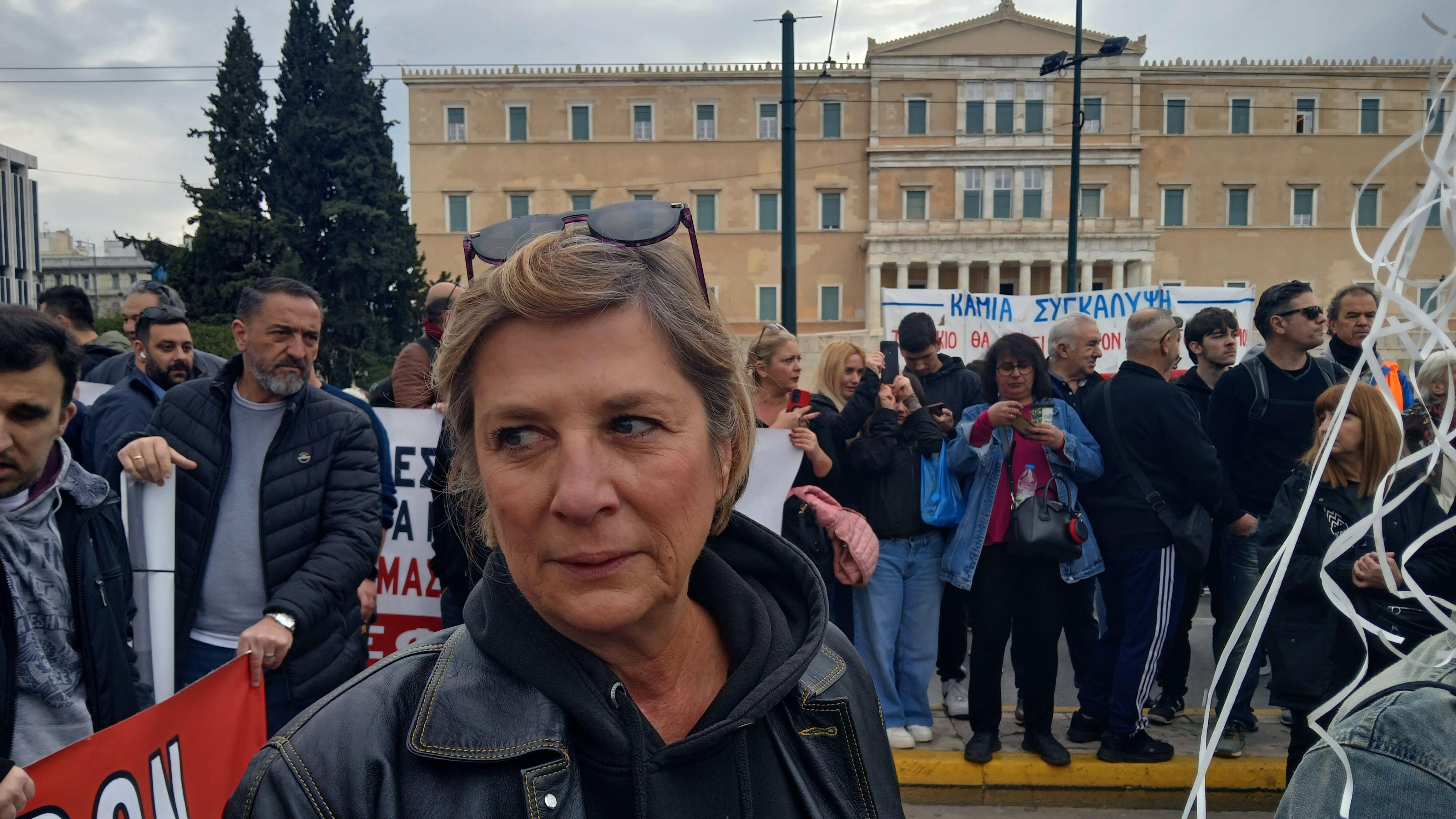 Masovni protesti i neredi u Grčkoj zbog teške železničke nesreće 9 neredi u grčkoj, protesti u grčkoj