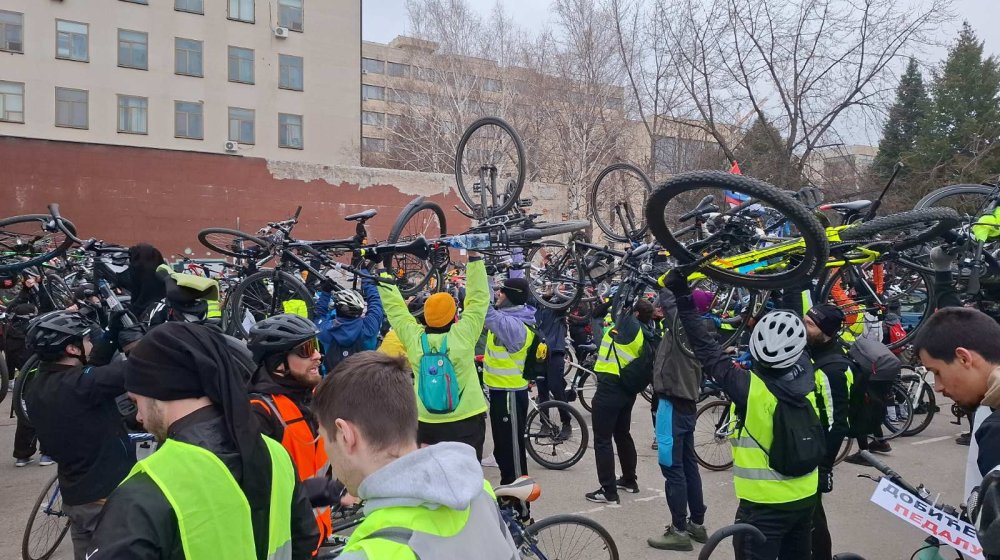 Studenti iz Niša krenuli na biciklističku turu: Buđenje manjih mesta na jugu Srbije 1