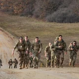 Gotovo 300 pripadnika KFOR-a učestvovalo u norveškom „Ruck March“ u kampu Bondstil 4