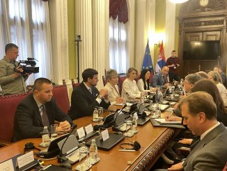 tonino picula, poslanici vlasti, skupština Tonino Picula završio sastanak sa srpskom opozicijom i sastao se sa poslanicima vlasti (FOTO) 6