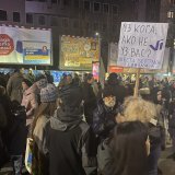 Zvezdara podržala studente i prosvetu: 15 minuta tišine i pet minuta buke kod Cvetkove pijace 12
