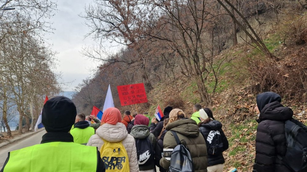Građani Prijepolja, Priboja i Nove Varoši blokirali raskrsnicu u Bistrici 1