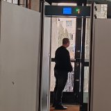 UNS osudio zaključavanje novinara u novosadskoj skupštini 1