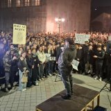 Maturant Jovine gimnazije: Zahtevamo smenu direktora, učenicima govorio da je odavanje pošte "paganski običaj" 1